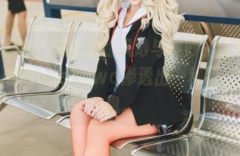 就这私房，图包里的飘渺与微妙，让Puy Puy的Hanekawa渗透出一种特别的气息。